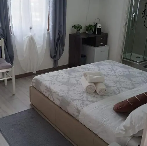 The Sunset Πανσιόν San Teodoro (Sardinia)