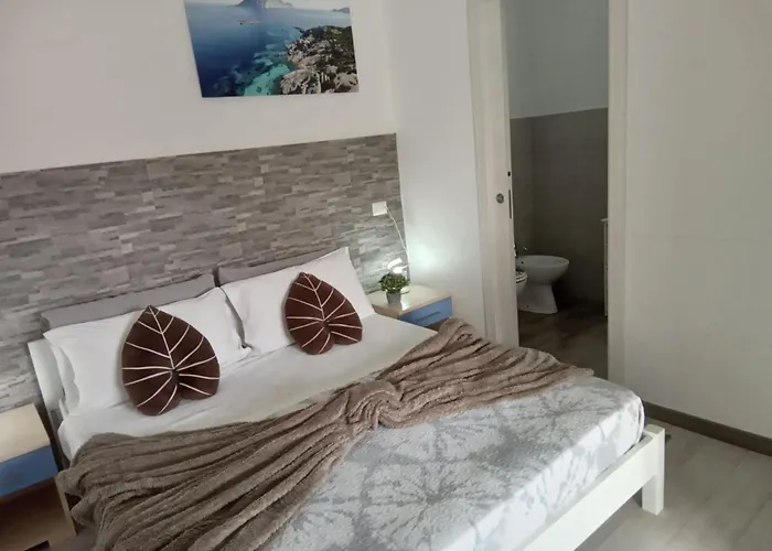 The Sunset Πανσιόν San Teodoro (Sardinia)